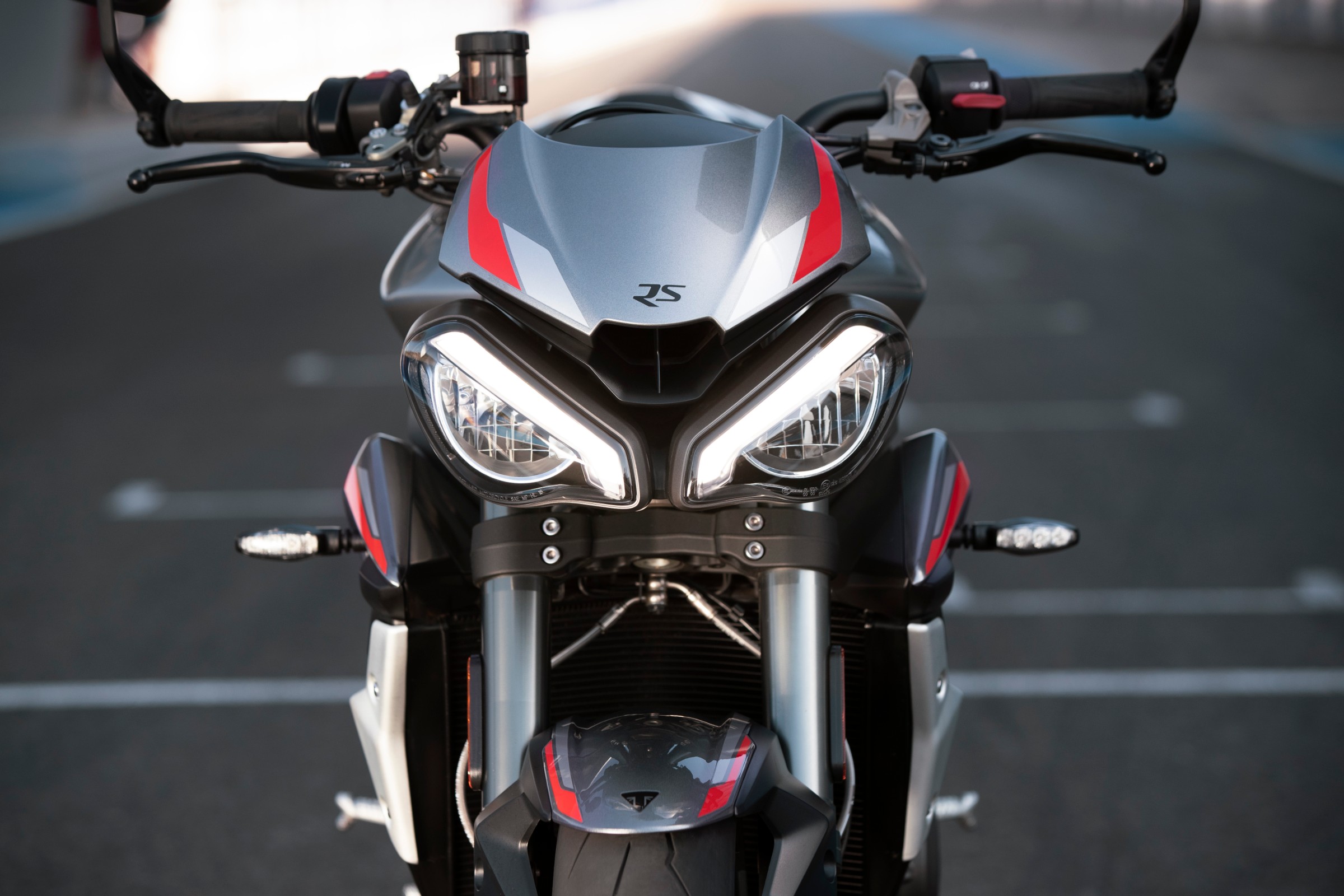 2020 Triumph Street Triple RS headlights