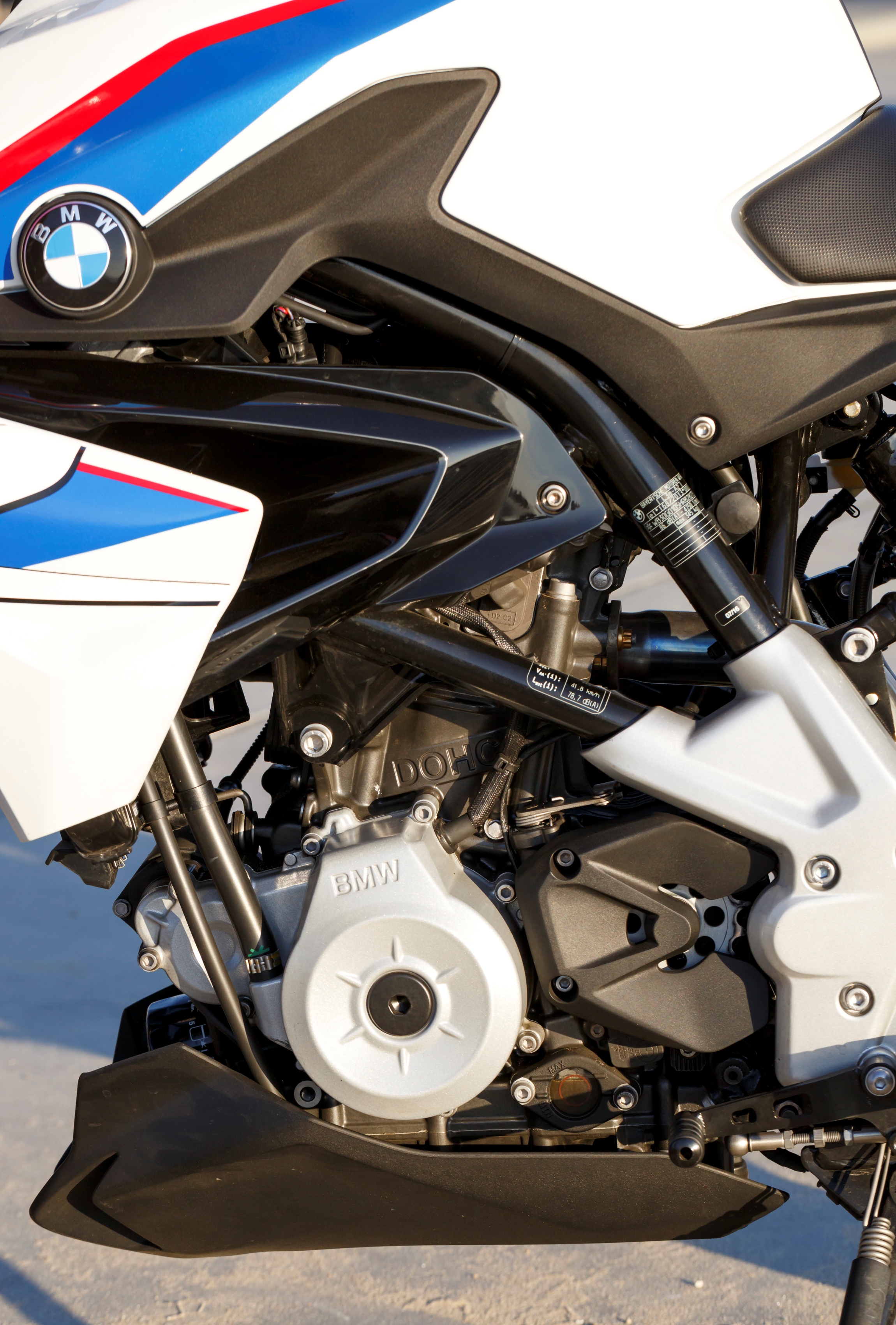 BMW G 310 R engine