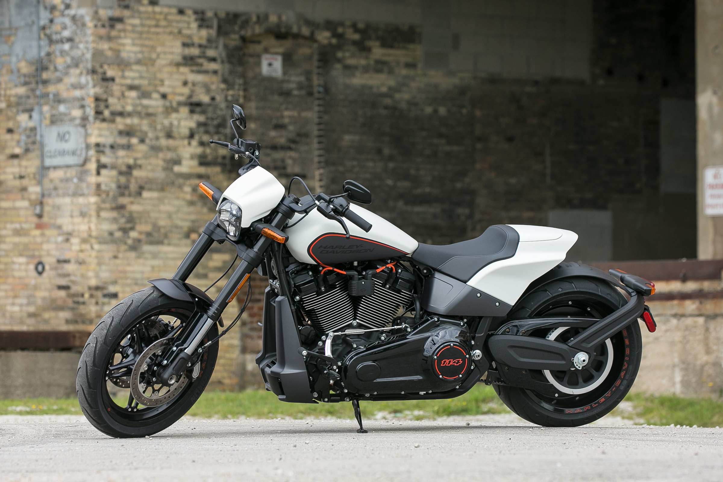 2019 Harley-Davidson FXDR